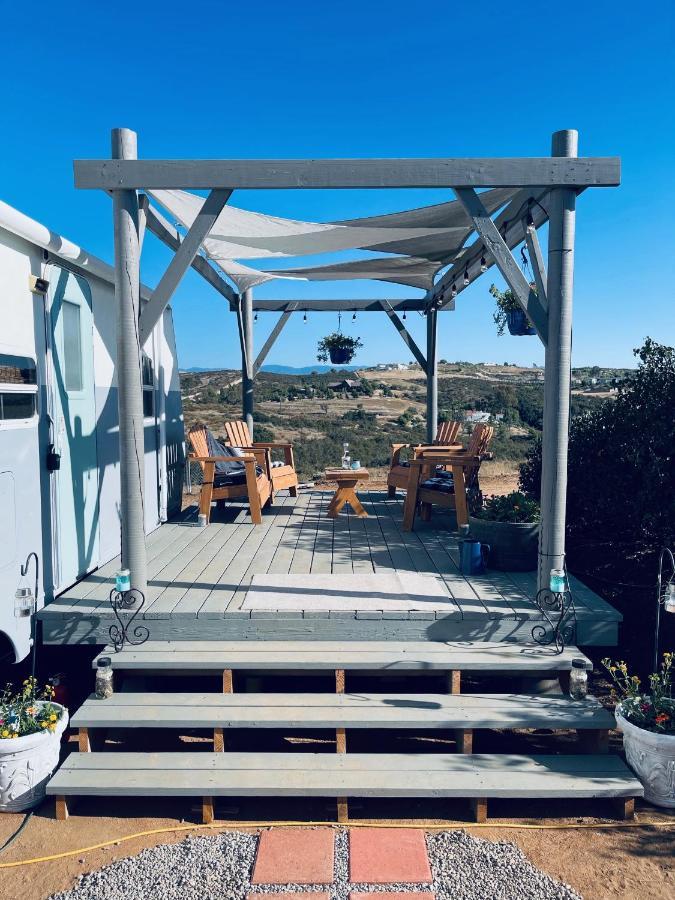 Rustic Farm Stay テメキュラ エクステリア 写真